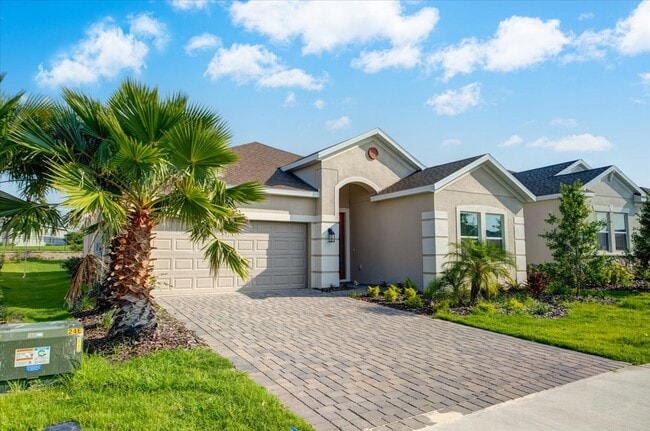 2118 Ridge Pointe Ln