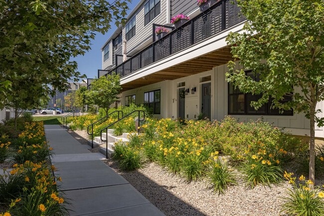 Photo - 50 Cate St Unit 16