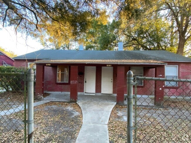 Building Photo - 1616 W 11th St Rental