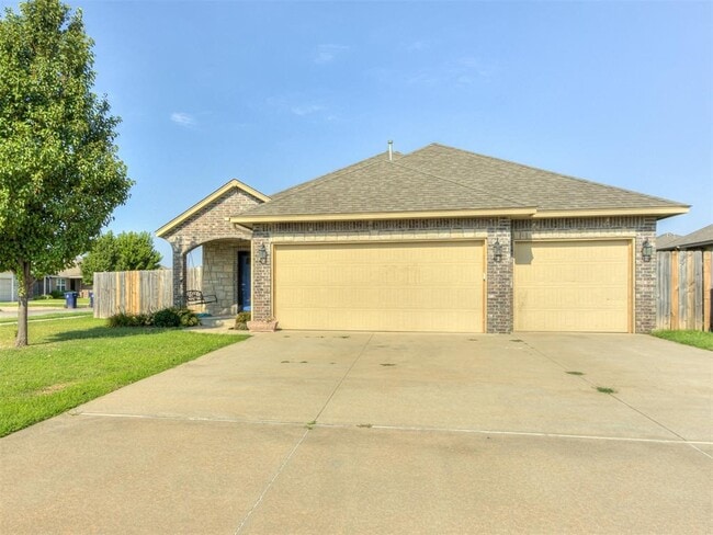 Photo - 7201 Meadow Lake Dr