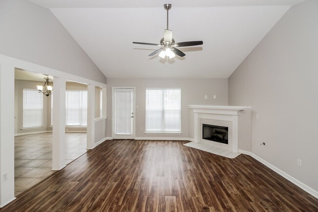 8052 Mary Payton Dr