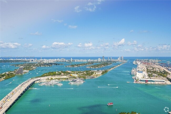 Building Photo - 1100 Biscayne Blvd Unit 5801 Rental