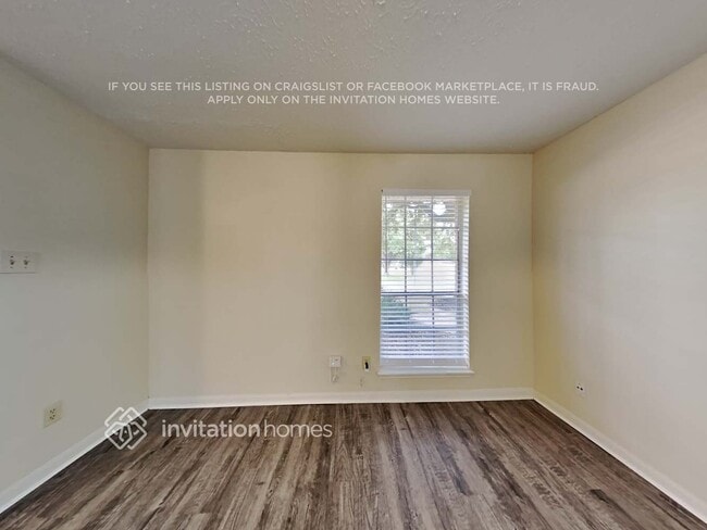 Photo - 1374 New Tree Ln