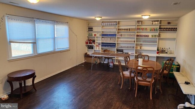 Photo - 111 Franklin Rd