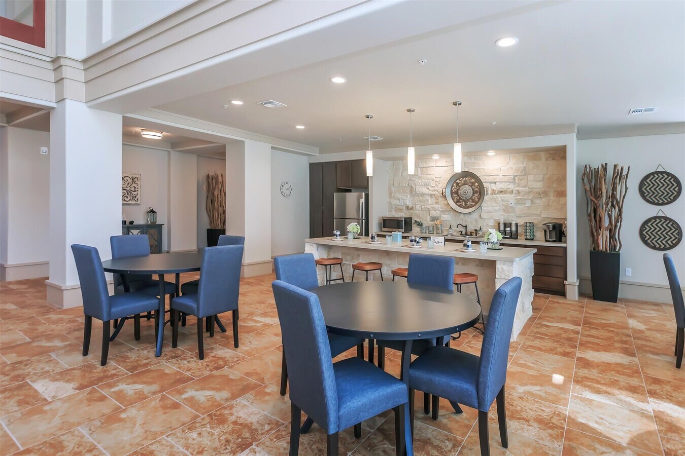 Photo - 1430 Mile 6 1/2 W