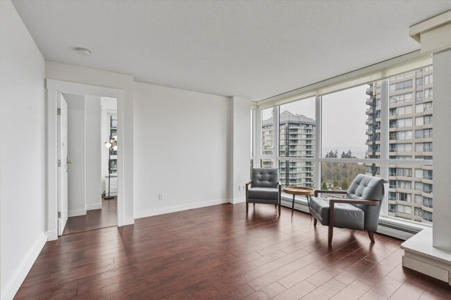 Photo - 10777-10777 University Dr