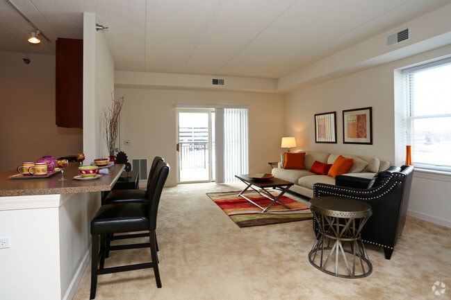 301 Riverwalk Place