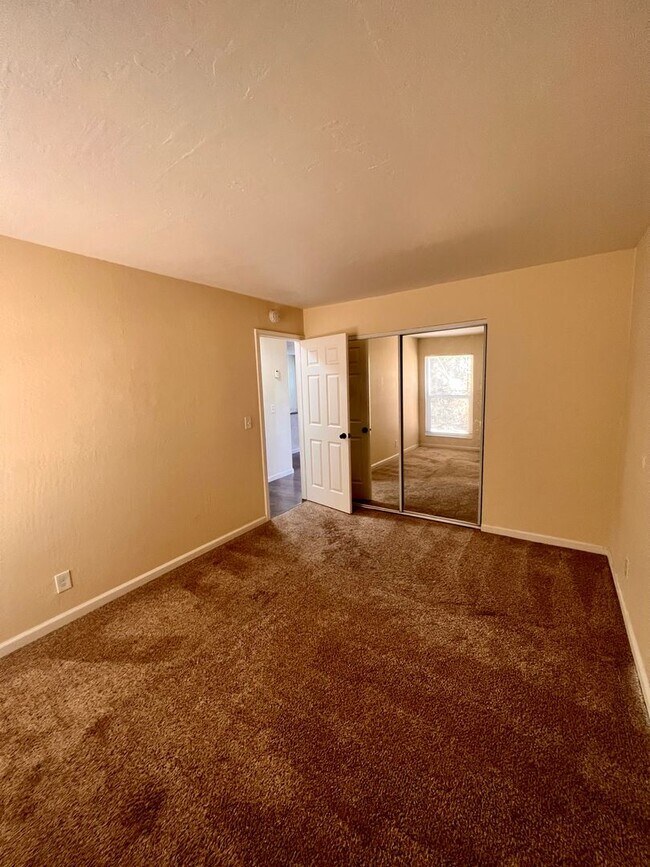 Photo - 2 Bed 1 Bath Condo in Martinez