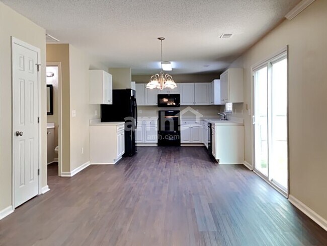 Photo - 259 Tall Pines Rd