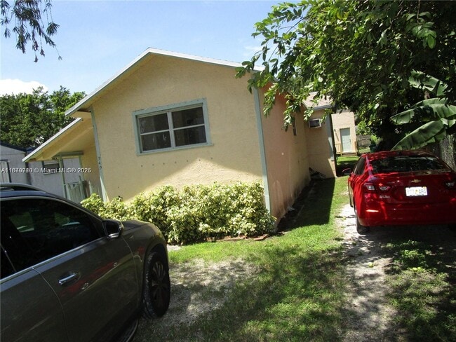 Photo - 349 Cypress Ave Casa