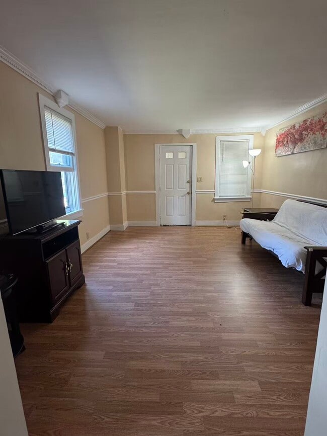 living room - 316 S Plain St