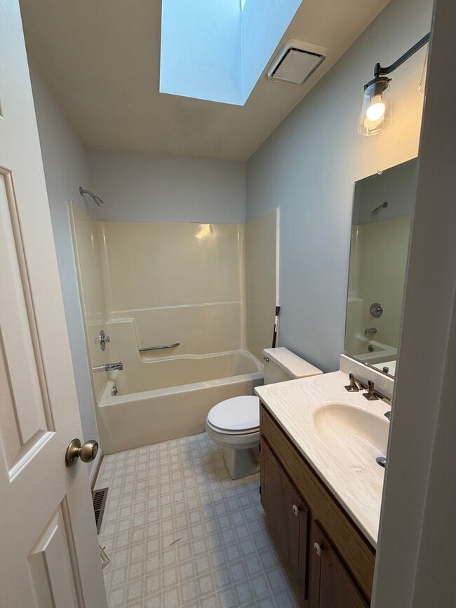 Photo - Roanoke Duplex