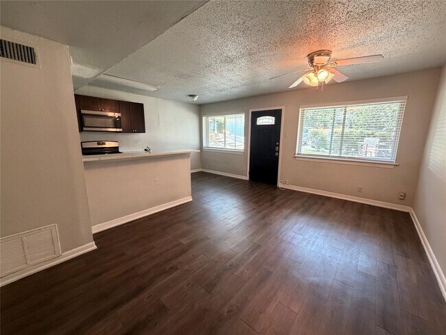 Photo - 1202 Newning Ave Unit 109