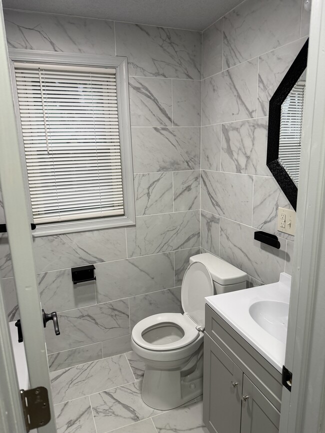 Photo - 613 Kirkland St Unit 3