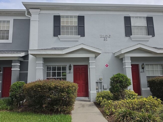 Building Photo - Orlando - 2 Bedroom, 3 Bathroom - $1,995.00