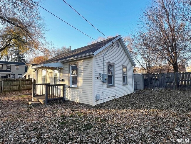 Photo - 1411 E Crestwood Dr