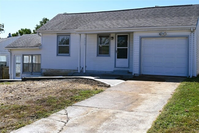 Building Photo - 9510 Lydell Dr