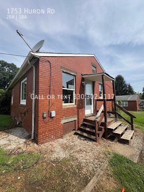 Photo - 1753 Huron Rd SE Townhome