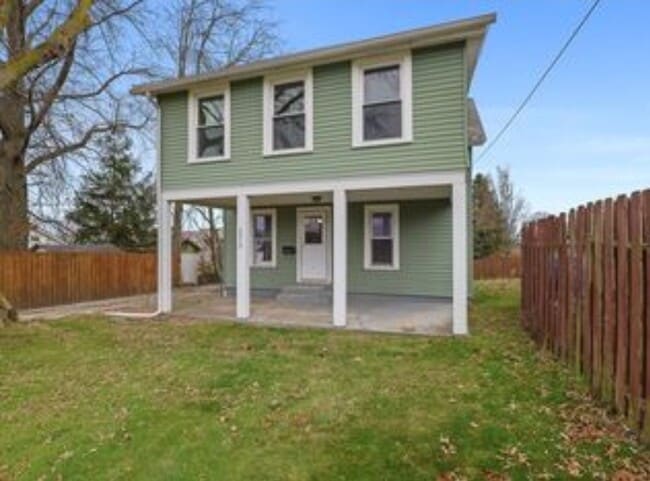 Photo - 3215 Raspberry St House
