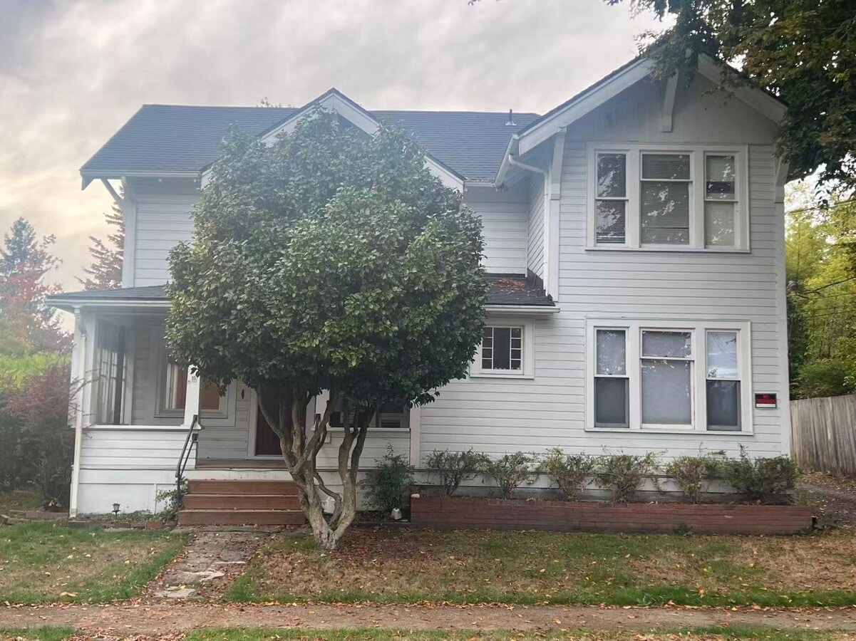 Photo - 322 Avenue A Unit 4