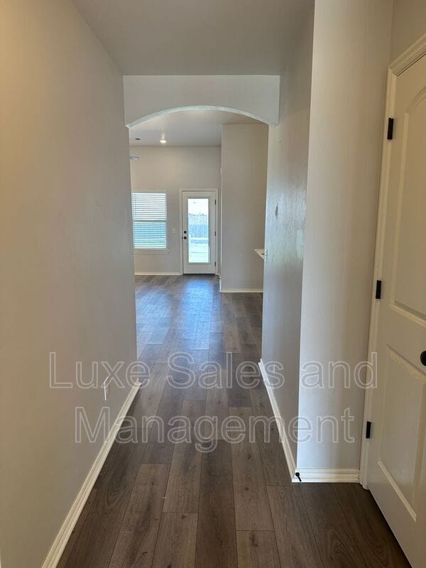 Photo - 15749 Potomac Dr