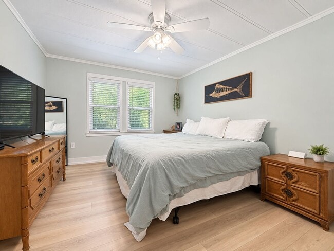 Photo - 30 SE Valare Ln