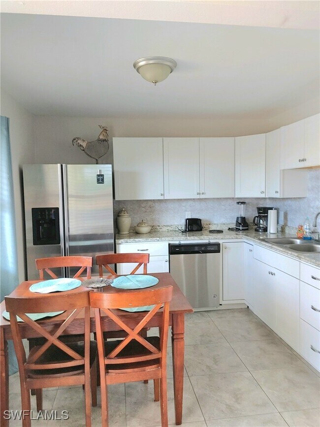 Photo - 2840 Shoreview Dr Unit 7