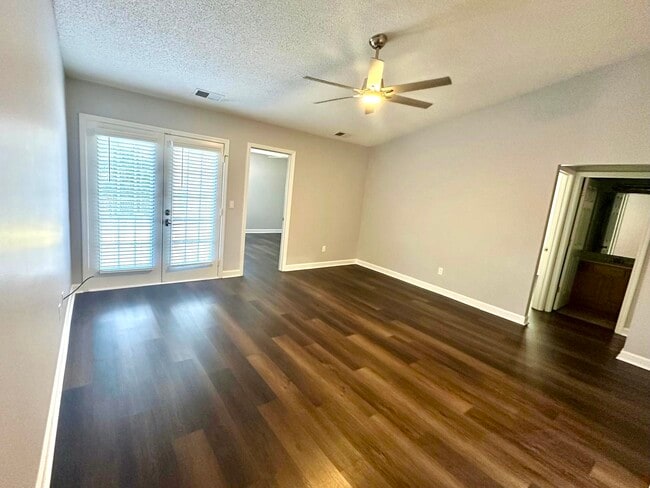 Photo - 1686 Sandpiper Dr