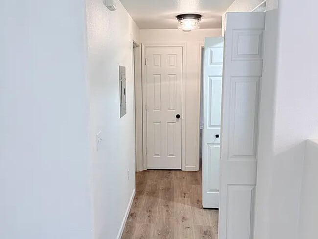 Photo - 70-110 S Haskell St