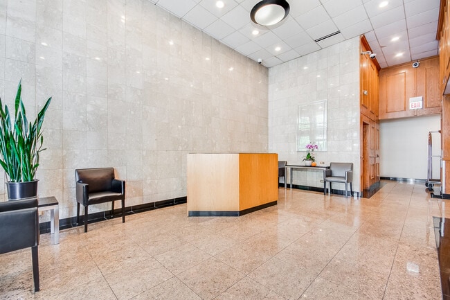 Photo - 1540 N La Salle Dr Unit 1906