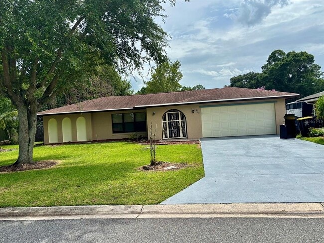 Building Photo - 612 Wood Dr