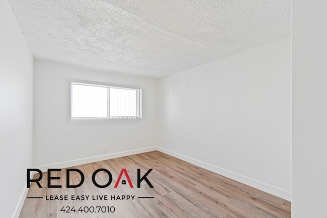 Photo - 15525 Nordhoff St Unit 32