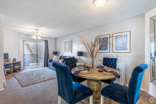 1 BR, 1 BA - 825 SF