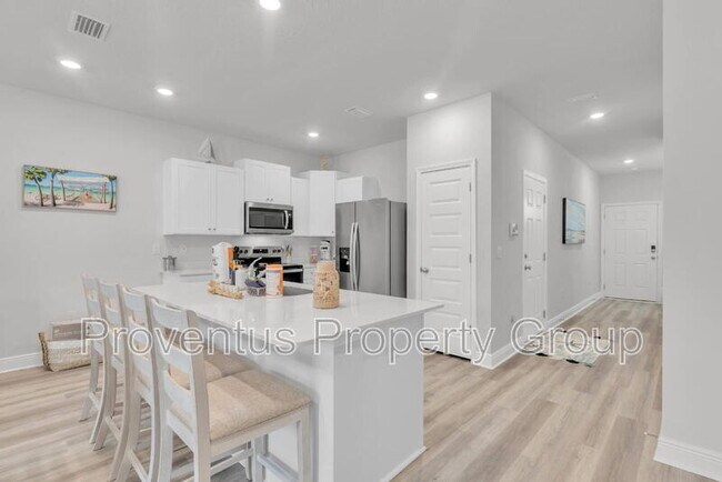 Photo - 5724 Sandy Walk St