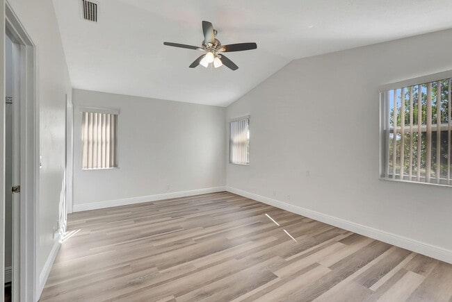 Photo - 11420 Coral Bay Dr Casa