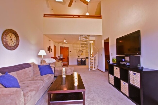 Photo - Maple Grove Associates, LLP