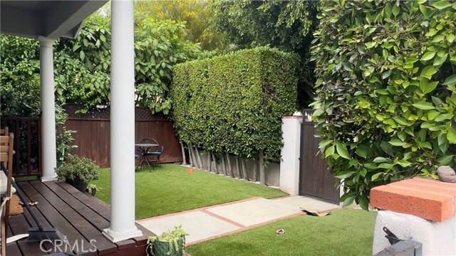 Photo - 1549 Burnside Ave