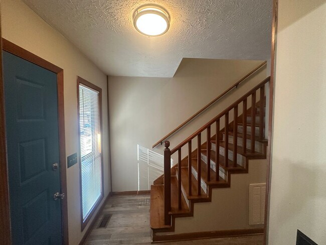 Photo - 1202 Huntsman Ct