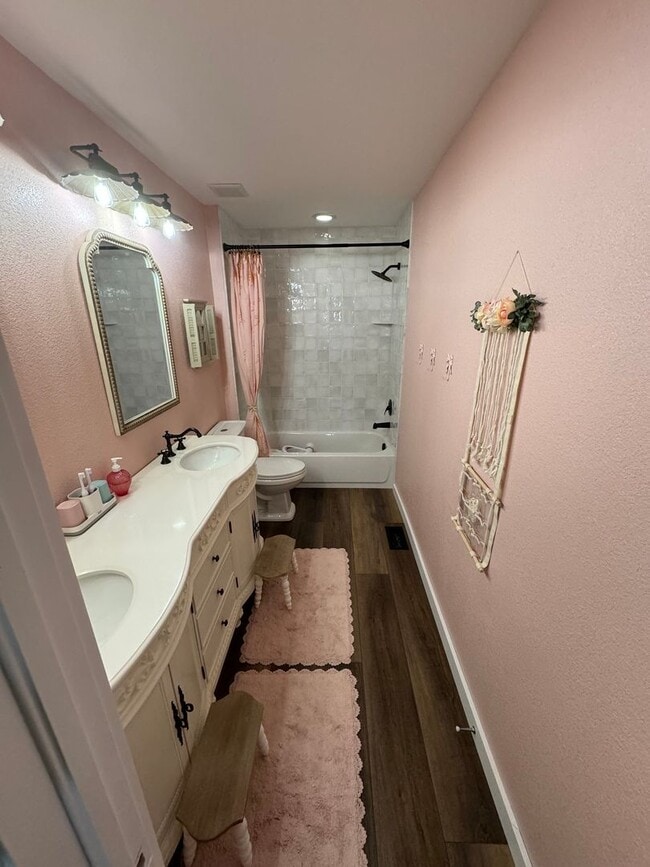 Photo - BEAUTIFUL HOME IN BANNING LEWIS RANCH!!!!!!