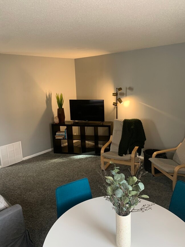 Photo - 3321 Bryant Ave S