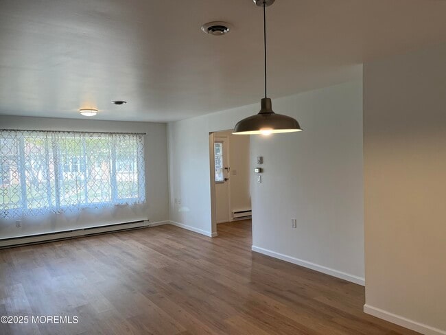 Building Photo - 134A Buckingham Dr Rental