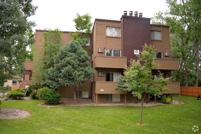 Building Photo - Creekside Apartments