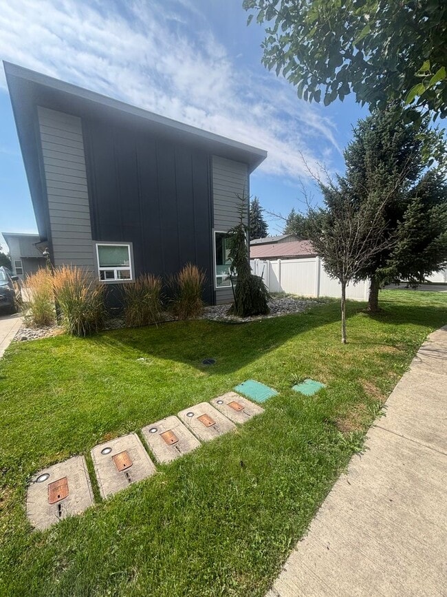 Photo - 1721 Ammon Pl