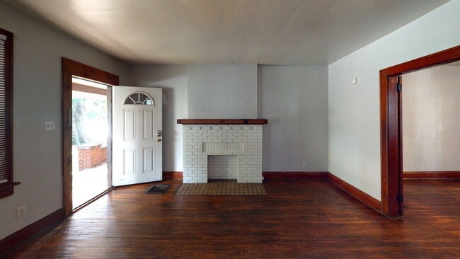 Photo - 383 E 13th Ave