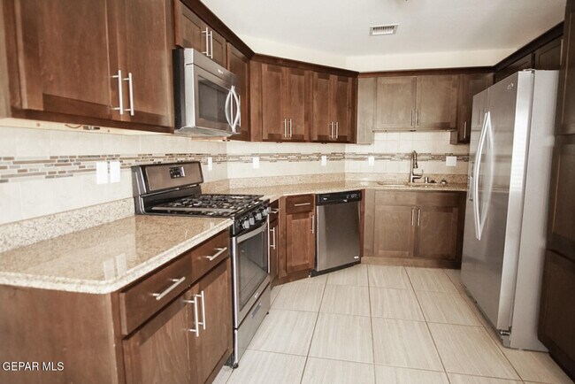 Photo - 7120 Copper Town Dr