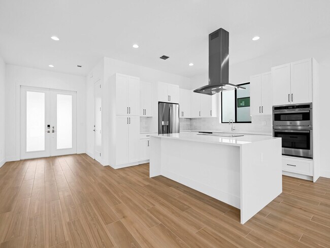 Photo - 1446 SW 23rd St