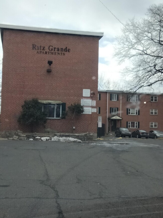 Photo - 29-31 Annawan St