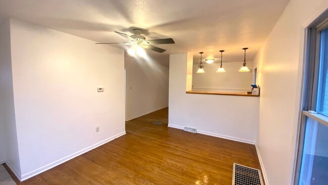 Photo - 2 Bedroom, 1 Bath Home Now Available for Rent!
