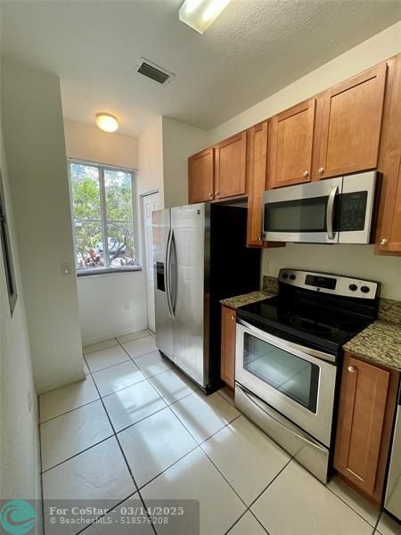 Photo - 8915 SW 18th St Townhome