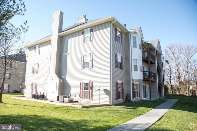 Building Photo - 104-103 Timberlake Terrace Rental